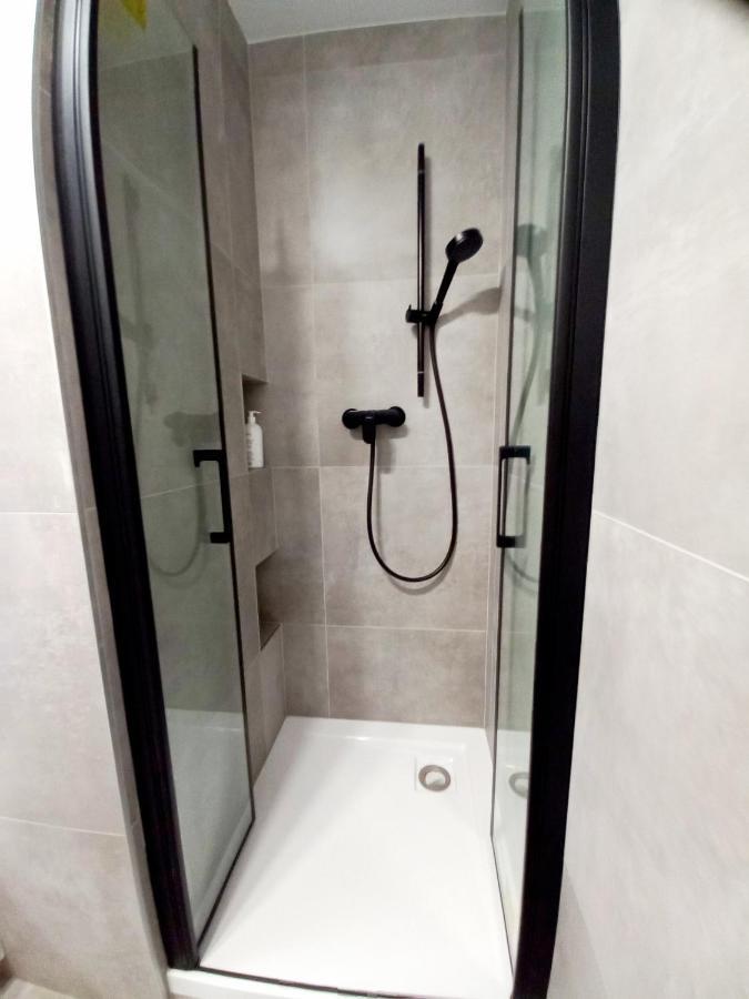 Neoapartments Lotnicza Wrocław Extérieur photo